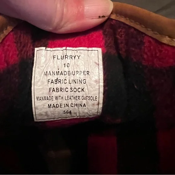 Madden Girl Flurry Red and Black Flannel Lined Full Back Zip Duck Winter Boots - Picture 5 of 6